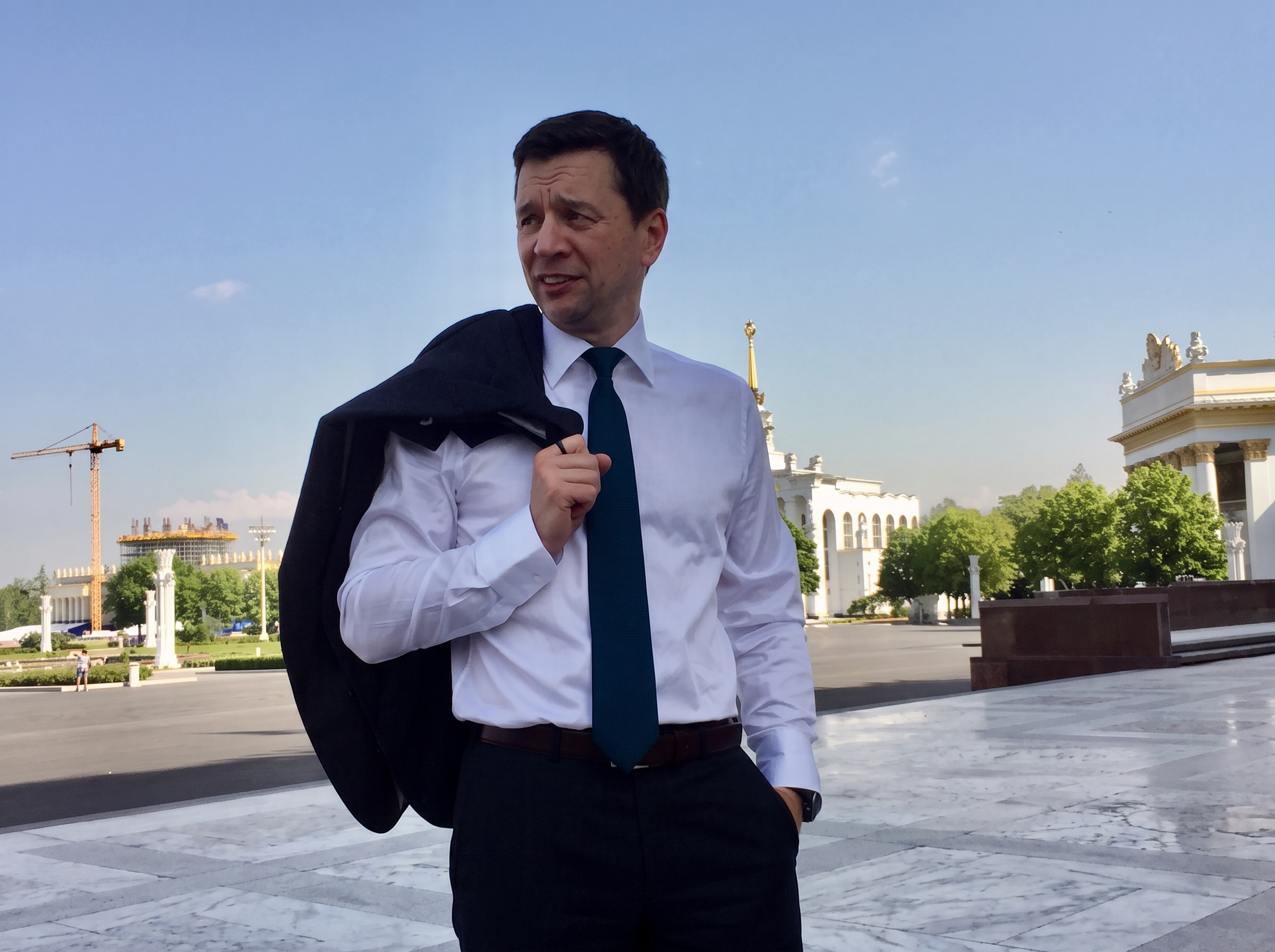 Владимир Петров